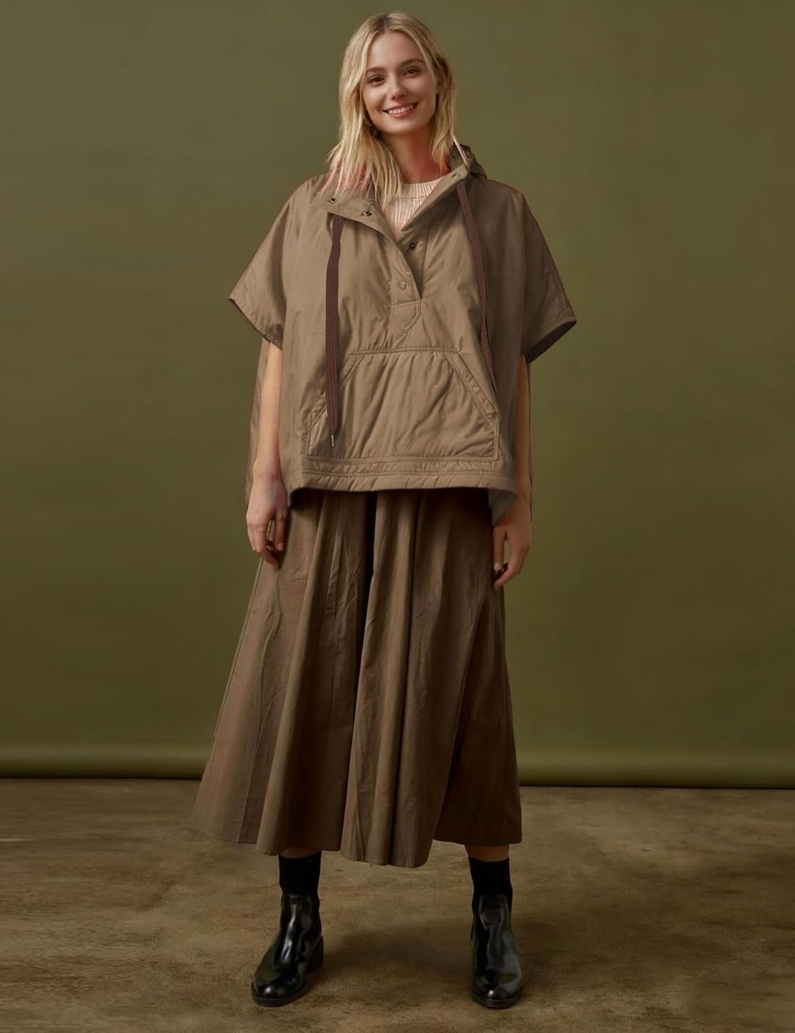 image:imageYeokou Women Hooded Puffer Vest Short Sleeve Snap Button Loose OutwearKhaki